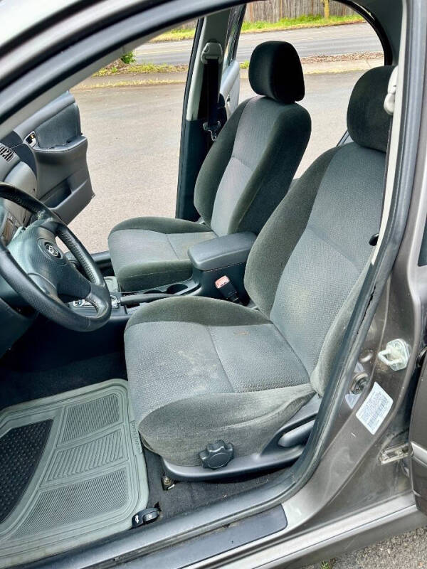 2004 Toyota Corolla S