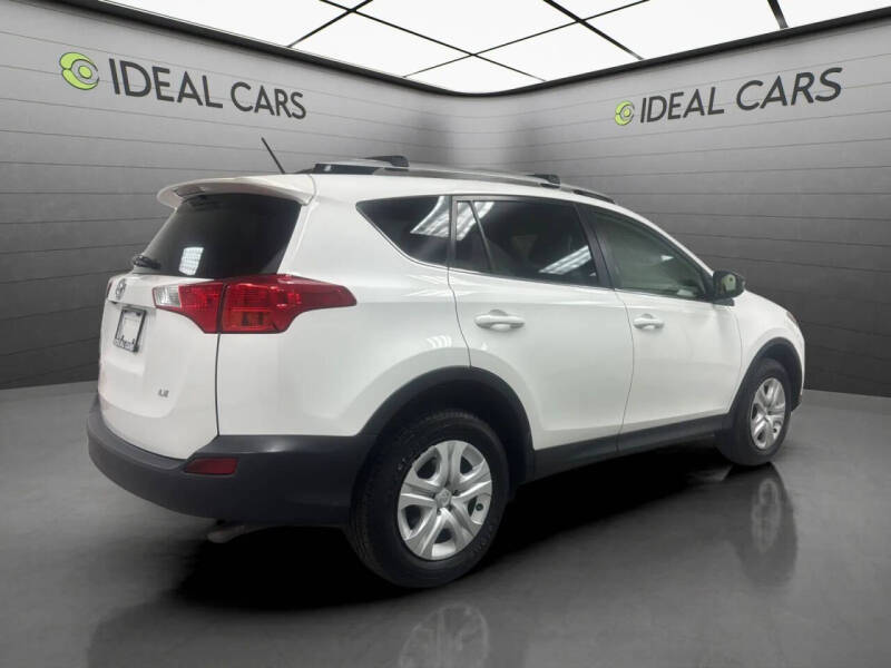 2013 Toyota RAV4 LE