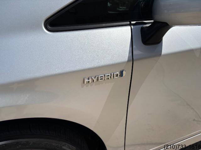 2011 Toyota Prius Five
