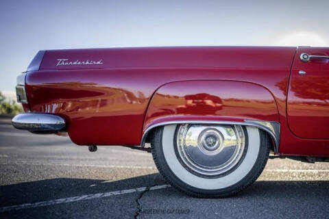 1956 Ford Thunderbird