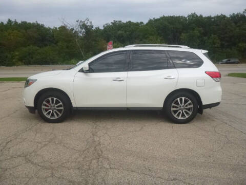 2016 Nissan Pathfinder for sale at NEW RIDE INC in Evanston IL