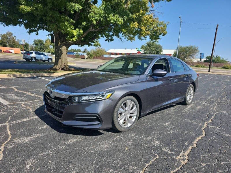 2020 Honda Accord for sale at EGM Auto in Midwest City OK