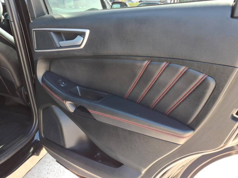 2024 Ford Edge ST-Line