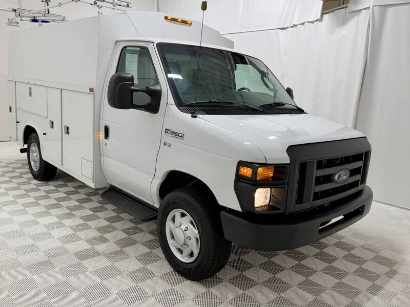 2013 Ford E-Series E-350 SD