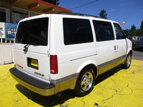 2003 Chevrolet Astro LT