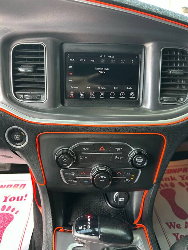 2019 Dodge Charger SXT