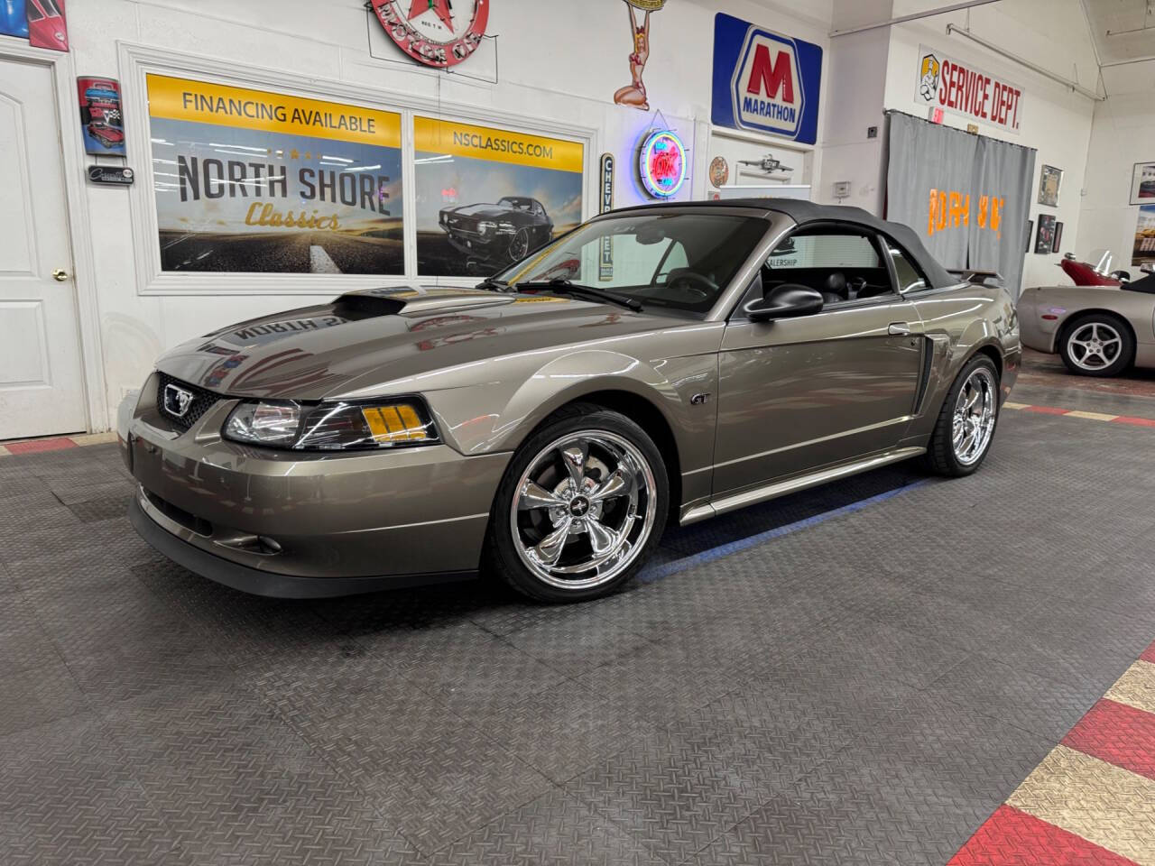 2002 Ford Mustang 12