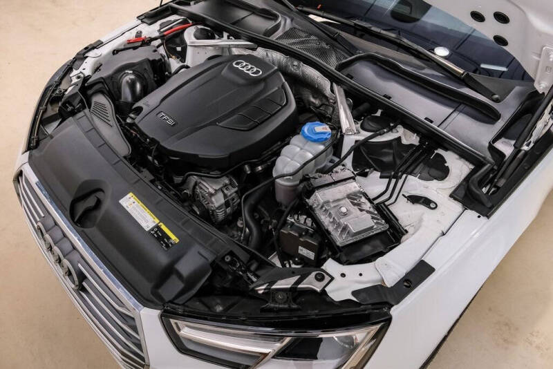 2017 Audi A4 2.0T quattro Premium