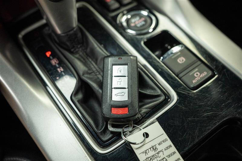 2024 Mitsubishi Eclipse Cross SE