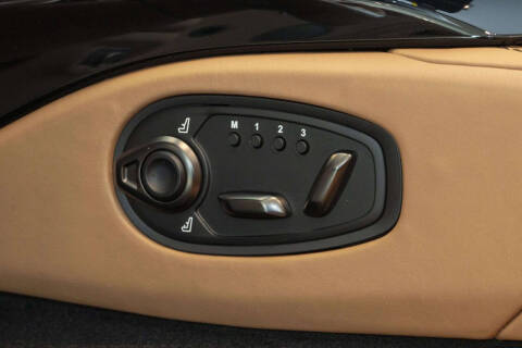 2023 Aston Martin Vantage