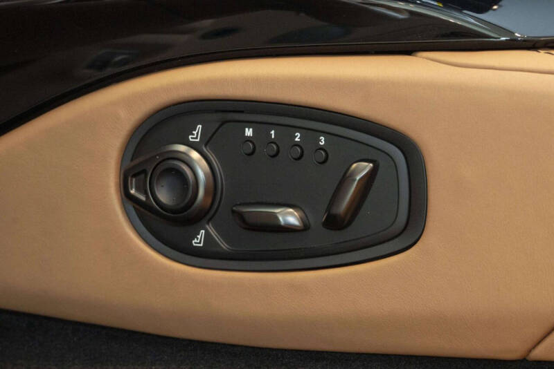 2023 Aston Martin Vantage