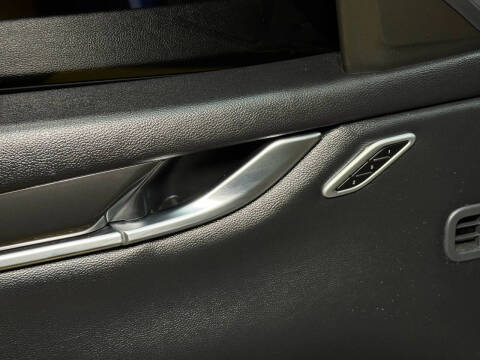 2017 Maserati Ghibli