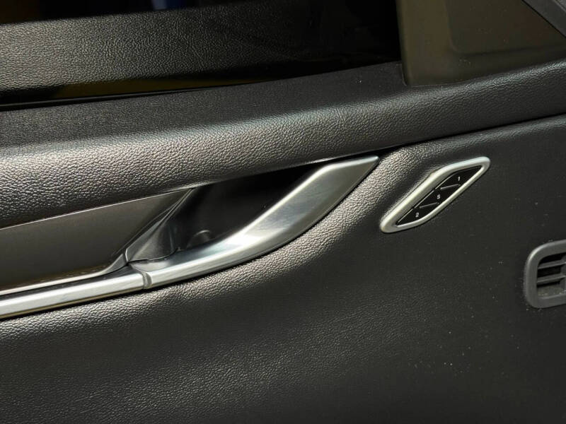 2017 Maserati Ghibli