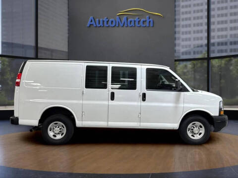 2023 Chevrolet Express 2500