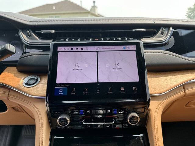 2023 Jeep Grand Cherokee Summit Reserve