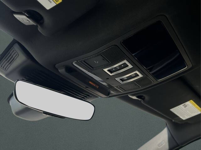 2025 Jaguar F-PACE P250 R-Dynamic S