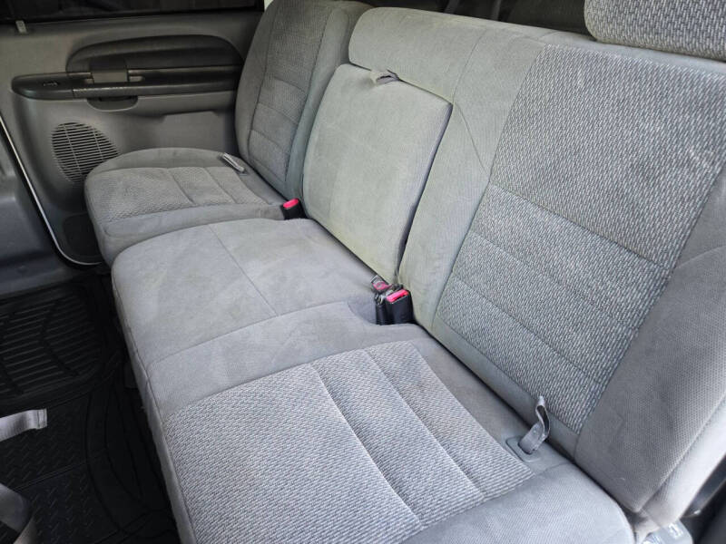 2004 Ford Excursion