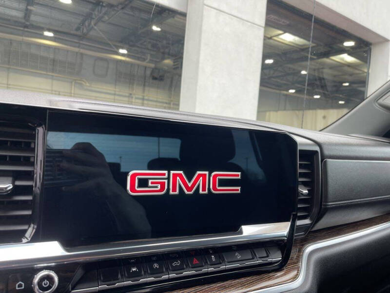 2025 GMC Sierra 1500