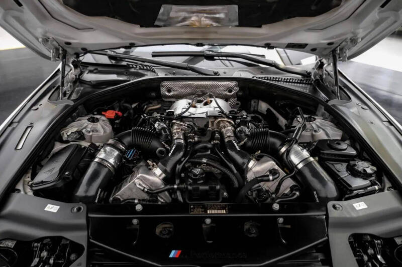 2012 BMW 6 Series 650i