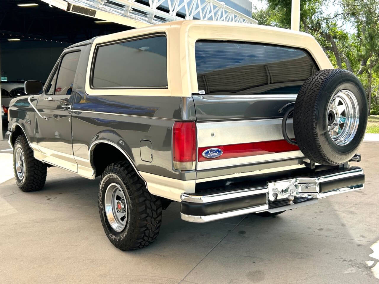 1989 Ford Bronco 7