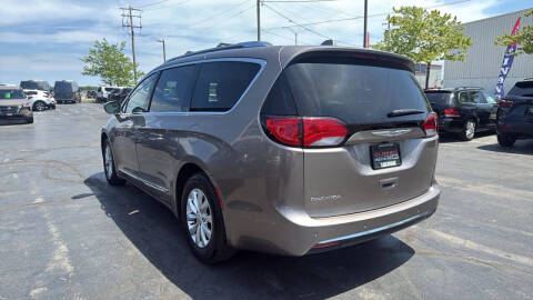 2018 Chrysler Pacifica Touring L Plus
