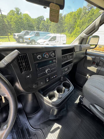 2020 Chevrolet Express 2500