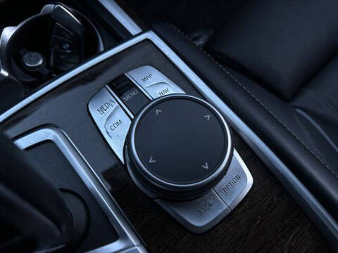 2020 BMW 7 Series 740i