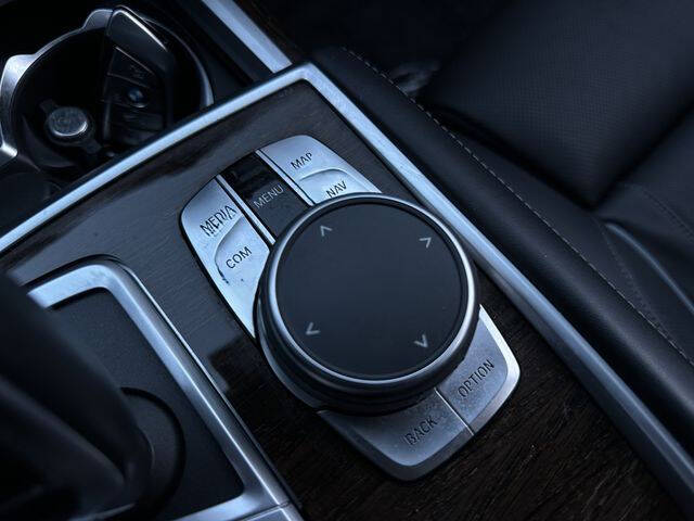 2020 BMW 7 Series 740i