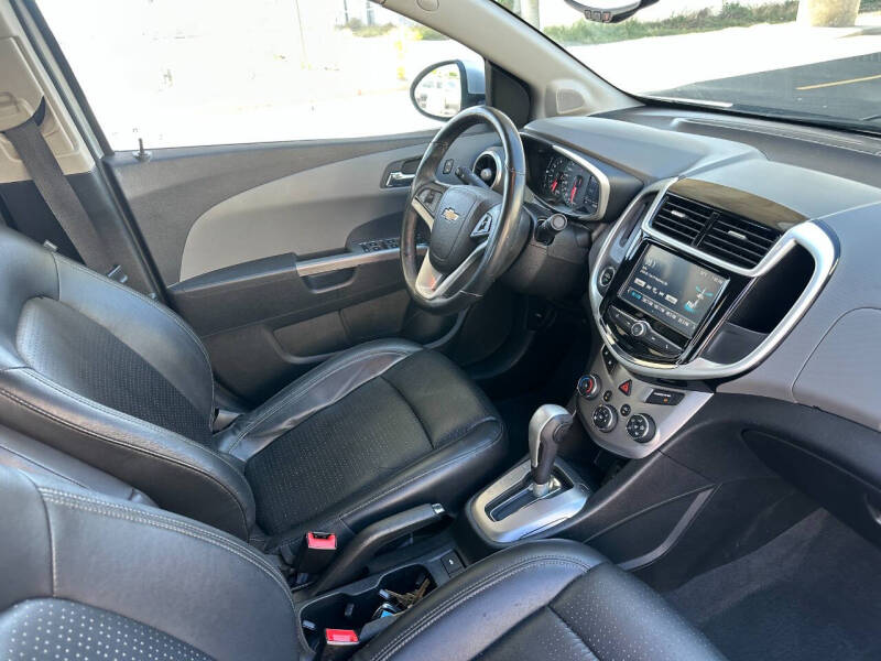 2017 Chevrolet Sonic Premier Auto