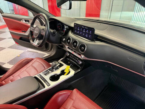 2022 Kia Stinger
