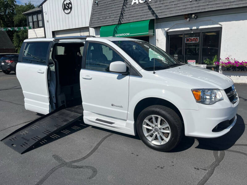 2018 Dodge Grand Caravan for sale at Auto Sales Center Inc in Holyoke MA