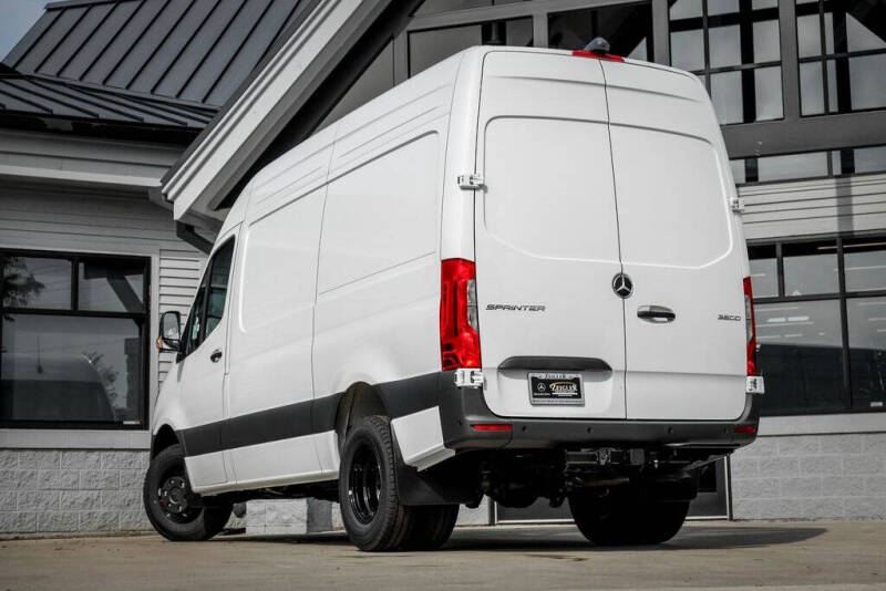 2025 Mercedes-Benz Sprinter 3500