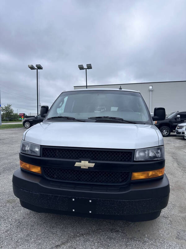 2020 Chevrolet Express LS 3500