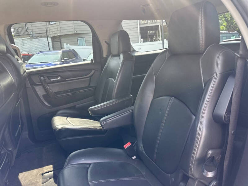 2017 GMC Acadia Limited