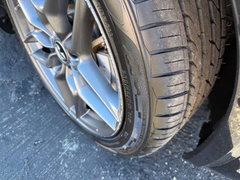 2017 Infiniti QX30 Sport