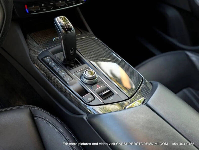 2021 Maserati Levante