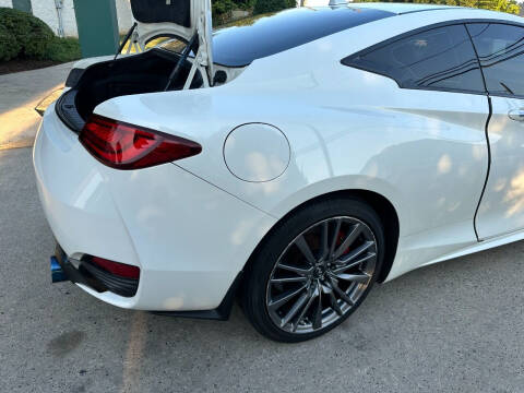 2017 Infiniti Q60 Red Sport 400
