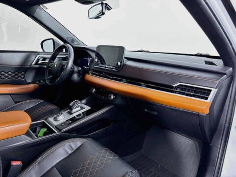 2022 Mitsubishi Outlander SEL