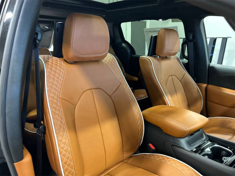 2026 Chrysler Pacifica Pinnacle