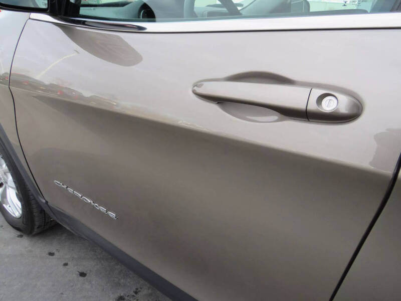 2019 Jeep Cherokee Latitude