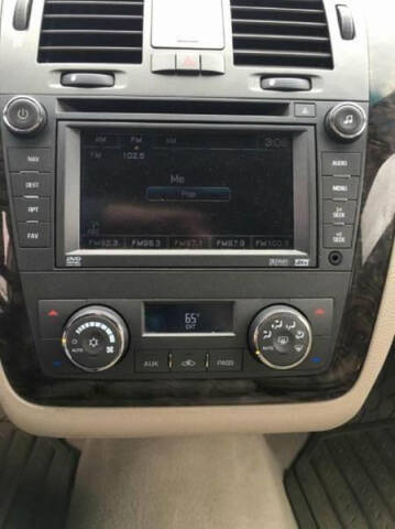 2009 Cadillac DTS Pro