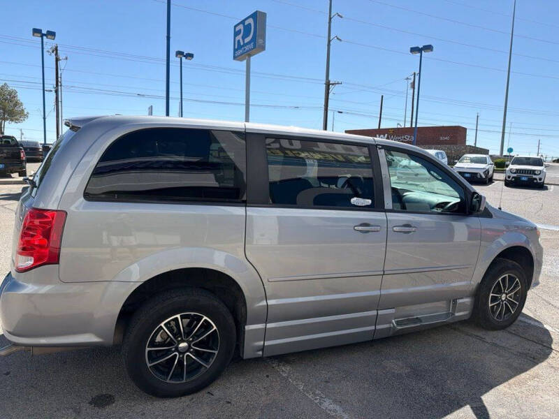 2016 Dodge Grand Caravan SXT
