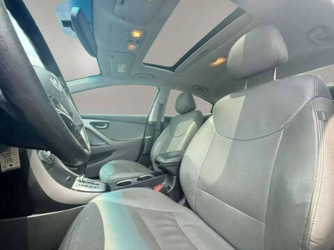 2012 Hyundai Elantra Limited