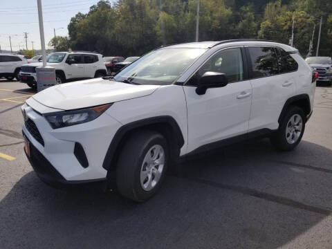 2019 Toyota RAV4 LE