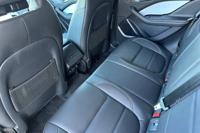 2024 Jaguar I-PACE EV400 R-Dynamic HSE