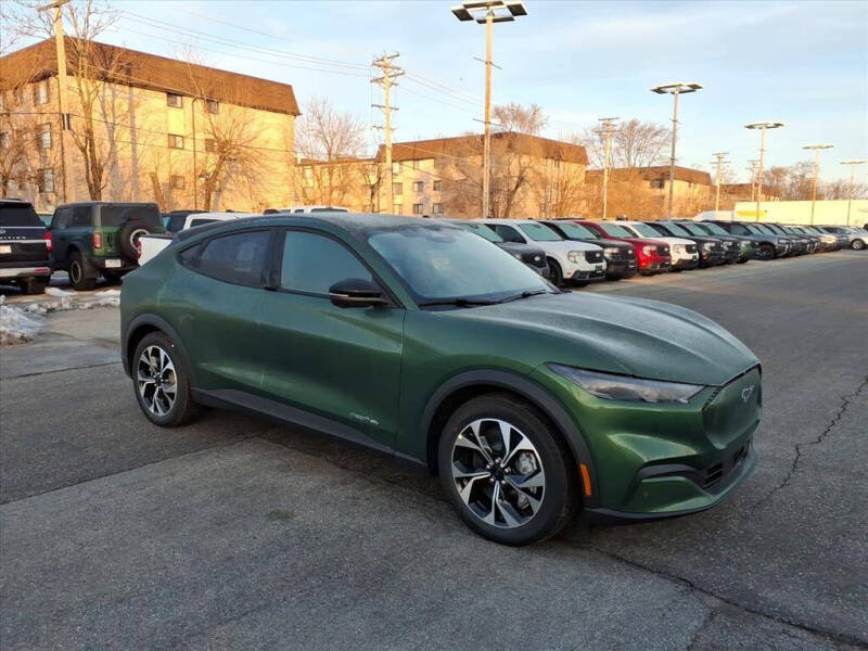 2025 Ford Mustang Mach-E Select