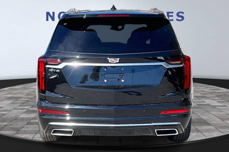 2024 Cadillac XT6 Luxury