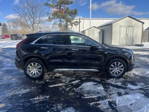 2022 Cadillac XT4 Premium Luxury