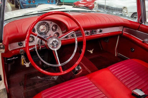 1957 Ford Thunderbird