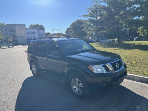 2010 Nissan Pathfinder SE
